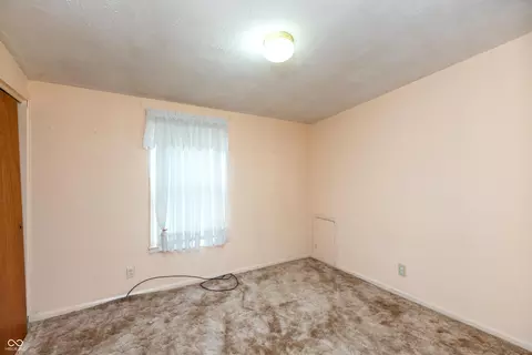 415 S East St, Plainfield, IN 46168 photo 13