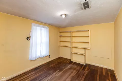 415 S East St, Plainfield, IN 46168 photo 11