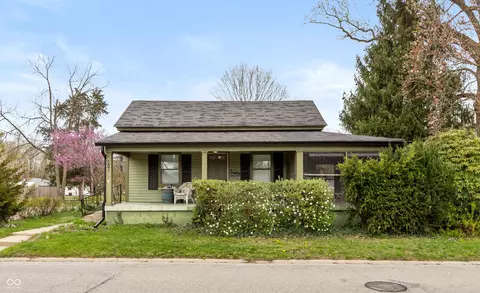 415 S East St, Plainfield, IN 46168