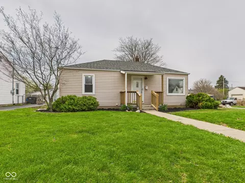 301 E 34th St, Anderson, IN 46013