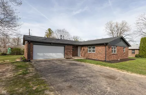652 E Tilden Dr, Brownsburg, IN 46112