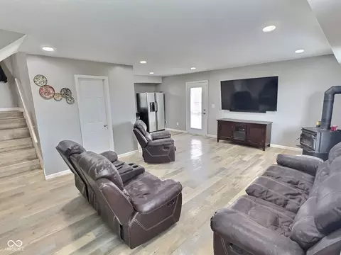 3703 E Gore St, Columbus, IN 47201 photo 16