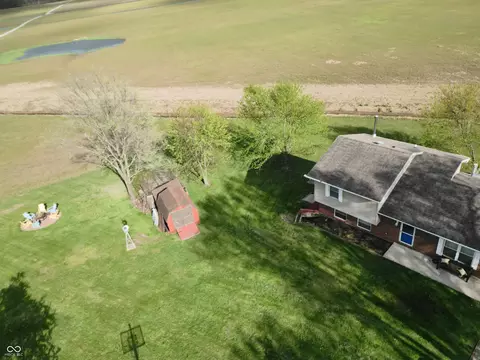 3703 E Gore St, Columbus, IN 47201 photo 7