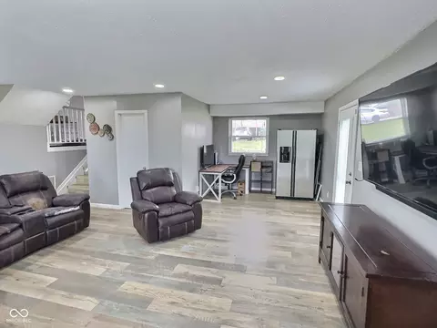 3703 E Gore St, Columbus, IN 47201 photo 18