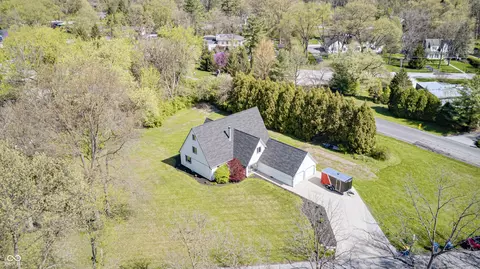 138 Fairway Dr, Indianapolis, IN 46260