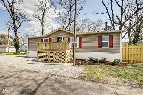 611 Victor Pl, Shelbyville, IN 46176
