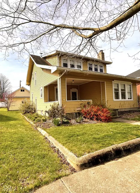 209 W Harrison St, Darlington, IN 47940