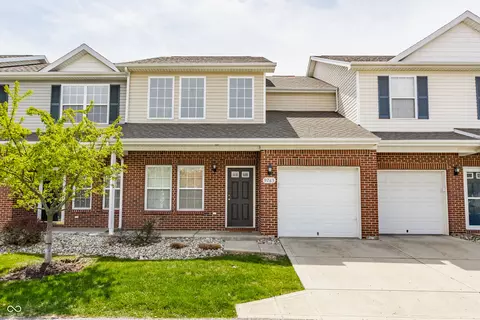 9763 Rolling Plain Dr, Noblesville, IN 46060