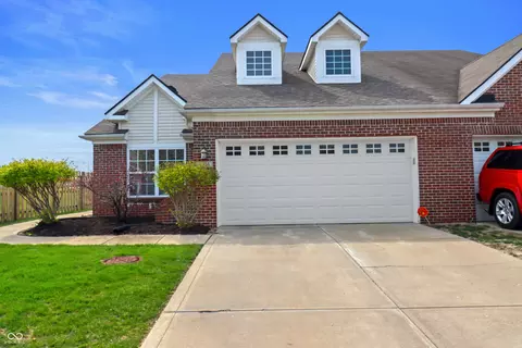 4916 Franklin Villas Dr, Indianapolis, IN 46237