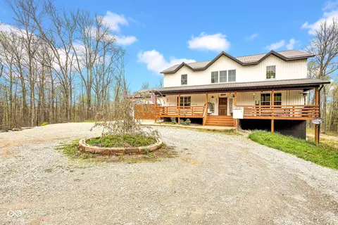 6730 S State Road 45, Bloomfield, IN 47424