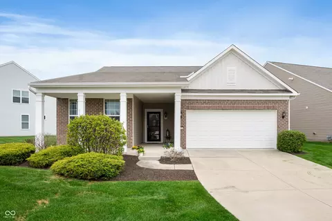 12914 Shiraz Ln, Fishers, IN 46037