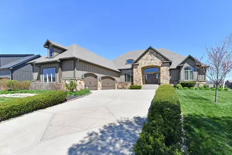 7128 Trail Ridge Ln, Indianapolis, IN 46259