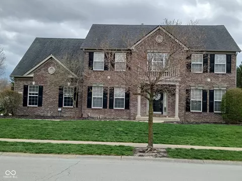 5983 Clearview Dr, Carmel, IN 46033
