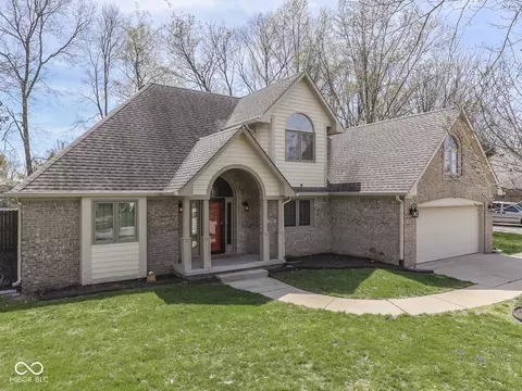 5461 Steven Dr, Greenwood, IN 46142