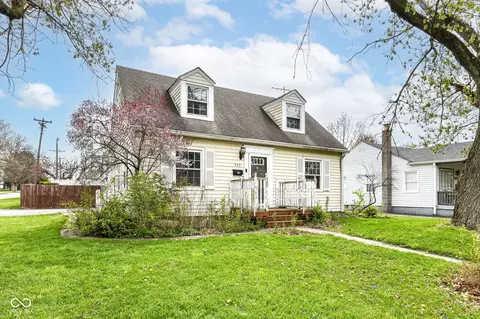590 N 17th St, Noblesville, IN 46060