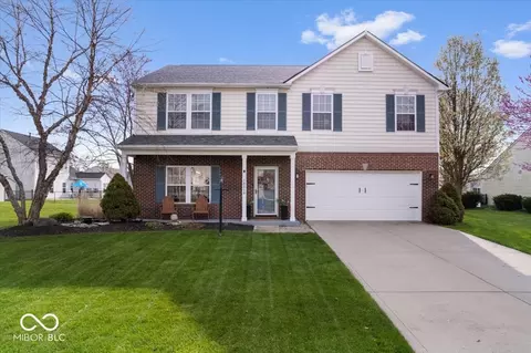 19510 Pathway Pt, Noblesville, IN 46062
