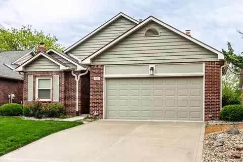 7023 Steinmeier Dr W, Indianapolis, IN 46220