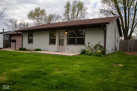 248 Parkview Dr, Whiteland, IN 46184