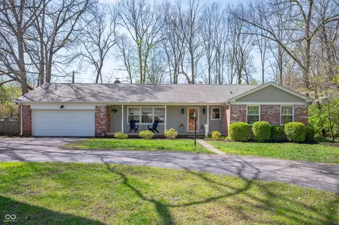 1109 Oakwood Trl, Indianapolis, IN 46260