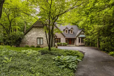 7249 Tuliptree Trl, Indianapolis, IN 46256