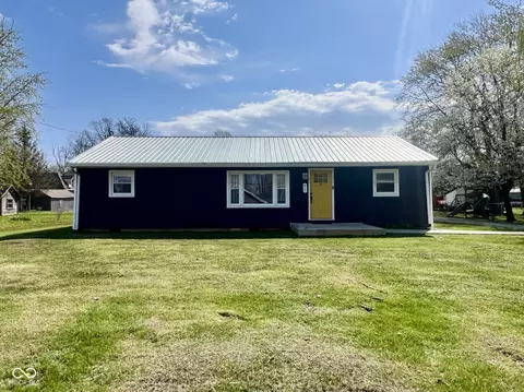 415 Elm Ave, Sheridan, IN 46069