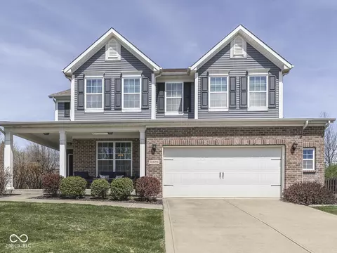 8926 New Heritage Ct, Indianapolis, IN 46239