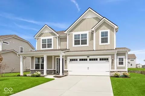 4152 Dutton Dr, Bargersville, IN 46106