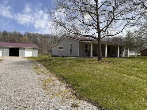 21202 E 300 N, Hartsville, IN 47244