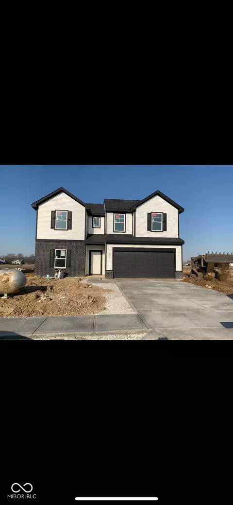 8155 Clary Ln, Pendleton, IN 46064