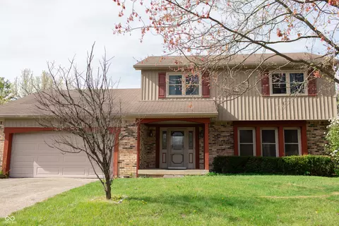8122 Tanager Ct, Indianapolis, IN 46256