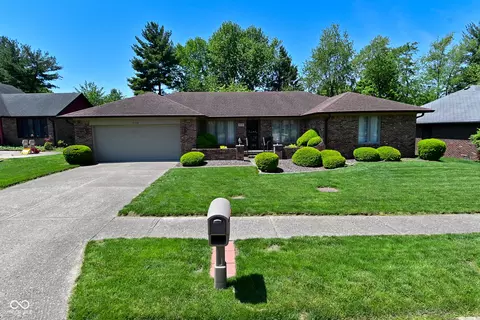6318 Dahlia Dr, Indianapolis, IN 46217