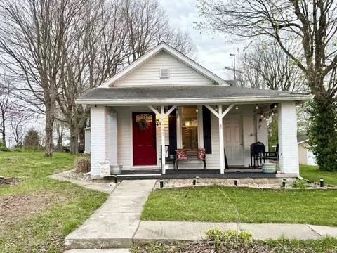 5845 South St, Stilesville, IN 46180