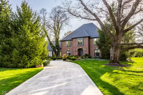 10605 Winterwood, Carmel, IN 46032