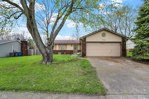 7702 Dornock Dr, Indianapolis, IN 46237