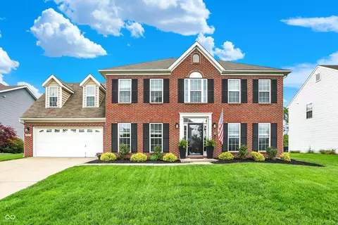 5595 Auburndale Dr, Bargersville, IN 46106