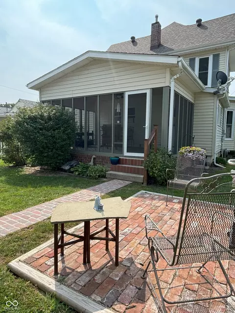 921 W Brook St, Mitchell, IN 47446 photo 7