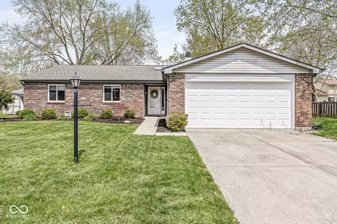7656 Madden Ln, Fishers, IN 46038
