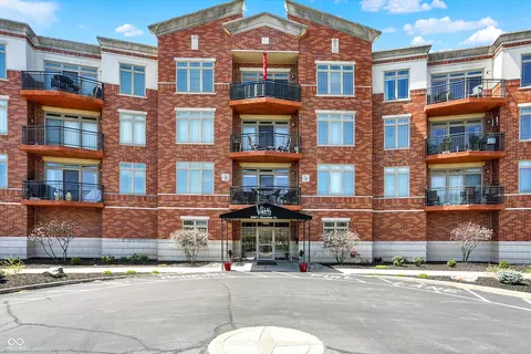 20971 Shoreline Ct #306, Noblesville, IN 46062
