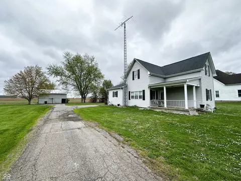Exterior - 217 N Main St, Marshall, IN 47859 photo 8 of 23