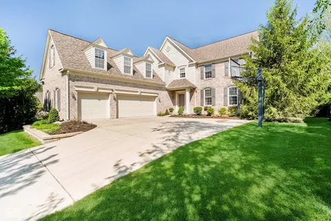 10752 Tallow Wood Ln, Indianapolis, IN 46236