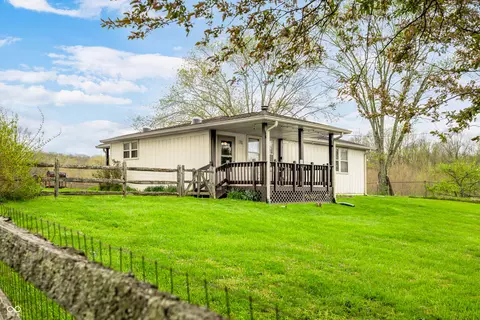 1255 Elkinsville Rd, Nashville, IN 47448