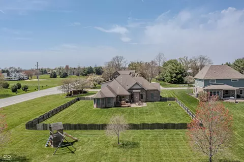 View/Area - 6472 Independence Ct, Pendleton, IN 46064 photo 9 of 10