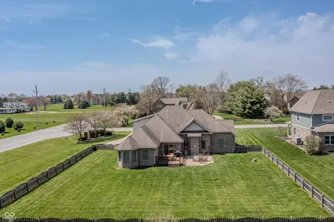 View/Area - 6472 Independence Ct, Pendleton, IN 46064 photo 5 of 10