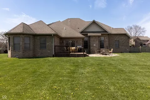 Exterior - 6472 Independence Ct, Pendleton, IN 46064 photo 12 of 16