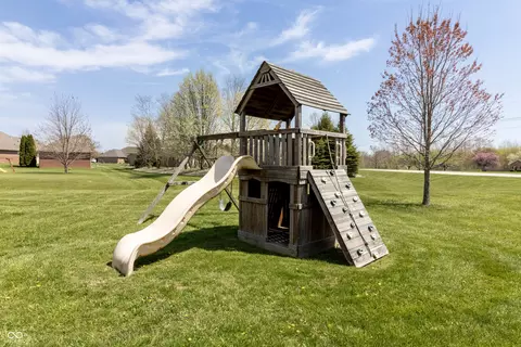 Exterior - 6472 Independence Ct, Pendleton, IN 46064 photo 11 of 16
