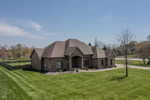 Exterior - 6472 Independence Ct, Pendleton, IN 46064 photo 5 of 16