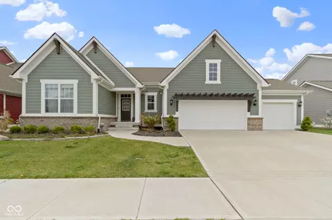 1747 Wellpark Dr, Westfield, IN 46074