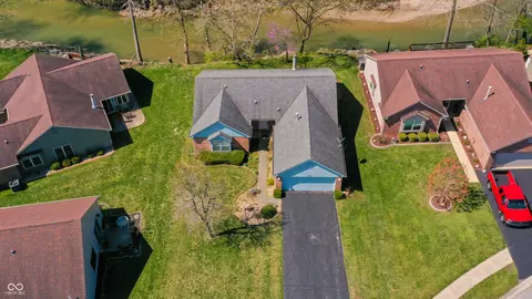 5708 Crystal Bay W Dr, Plainfield, IN 46168