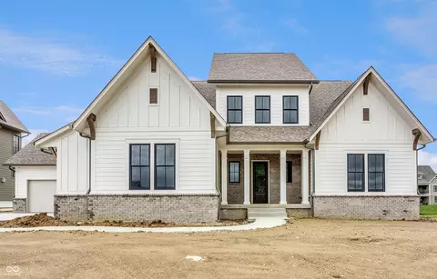 8092 Abington Way, Zionsville, IN 46077