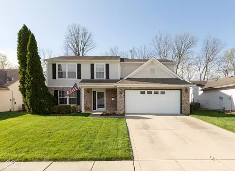 6075 Bristlecone Dr, Fishers, IN 46038